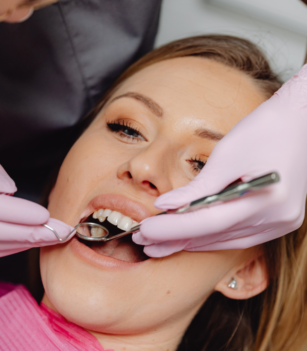 Limpeza dental profissional x escovação: por que você precisa das duas?